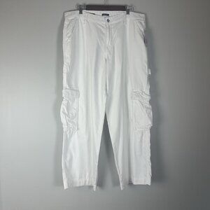 Wild Fable Women's Mid-Rise Cargo Baggy Pants White, Size‎ 16R